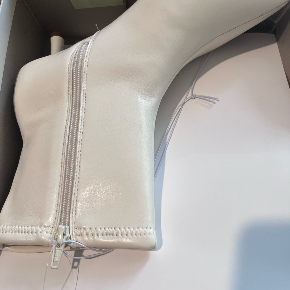 Elegant Cream Ankle Boots - Picture 7 of 8